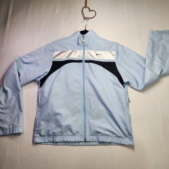 ⭐️ Women's Nike Windbreaker Small Like New, Excellent Condition • Full Zip - Picture 5 of 11